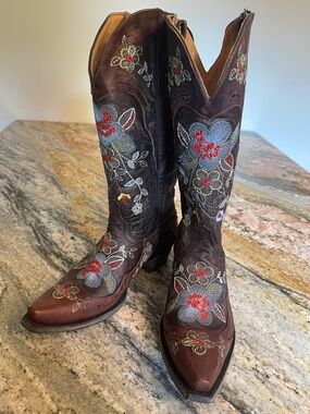 Old Gringo Bonnie 13” Choc/Brass 
Relax Fit Boots NWB